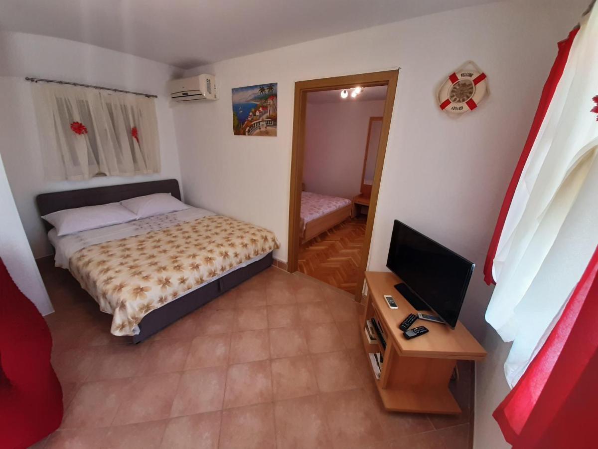 Apartments Diana Vinisce Marina Ruang foto