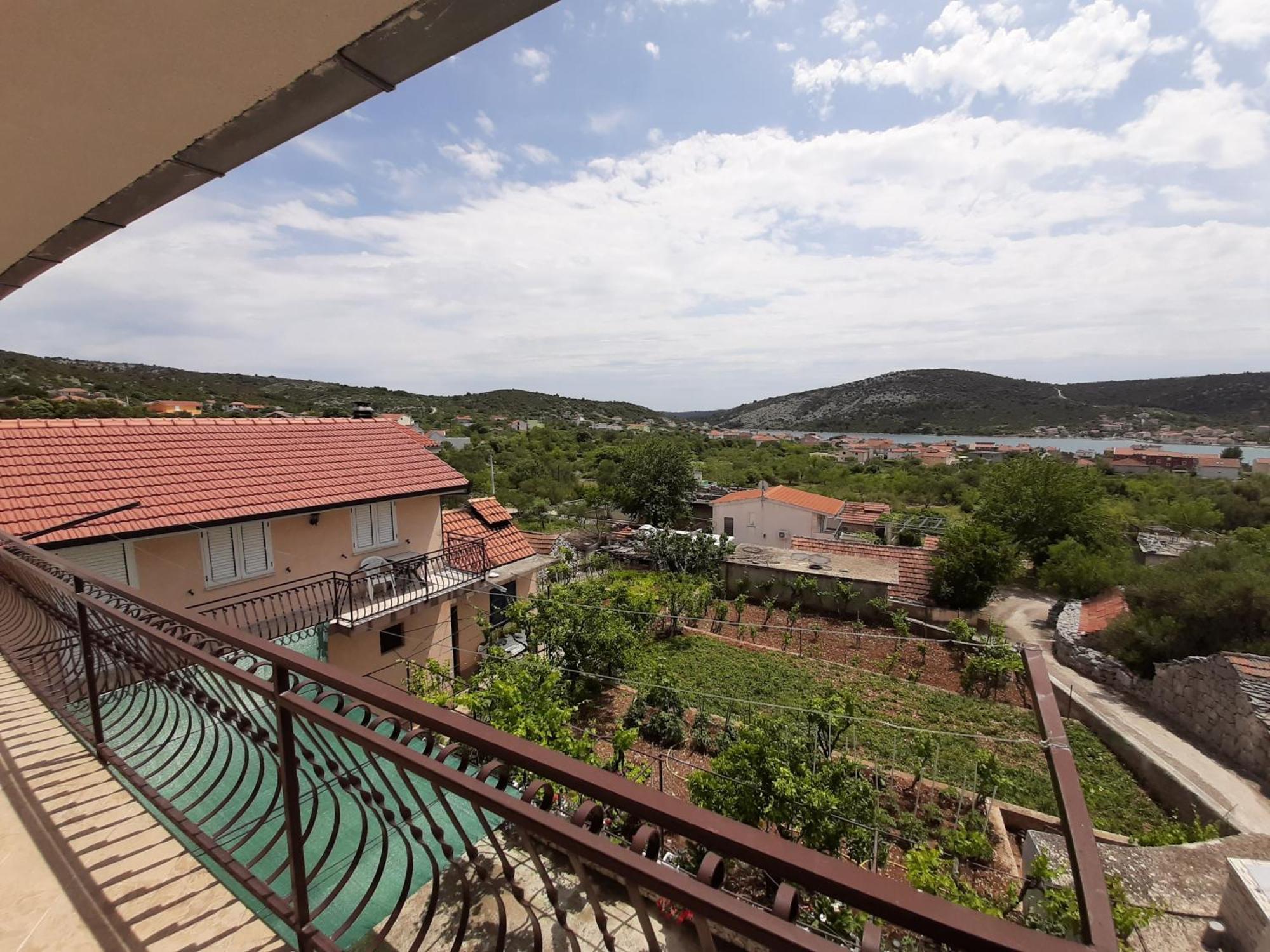 Apartments Diana Vinisce Marina Ruang foto